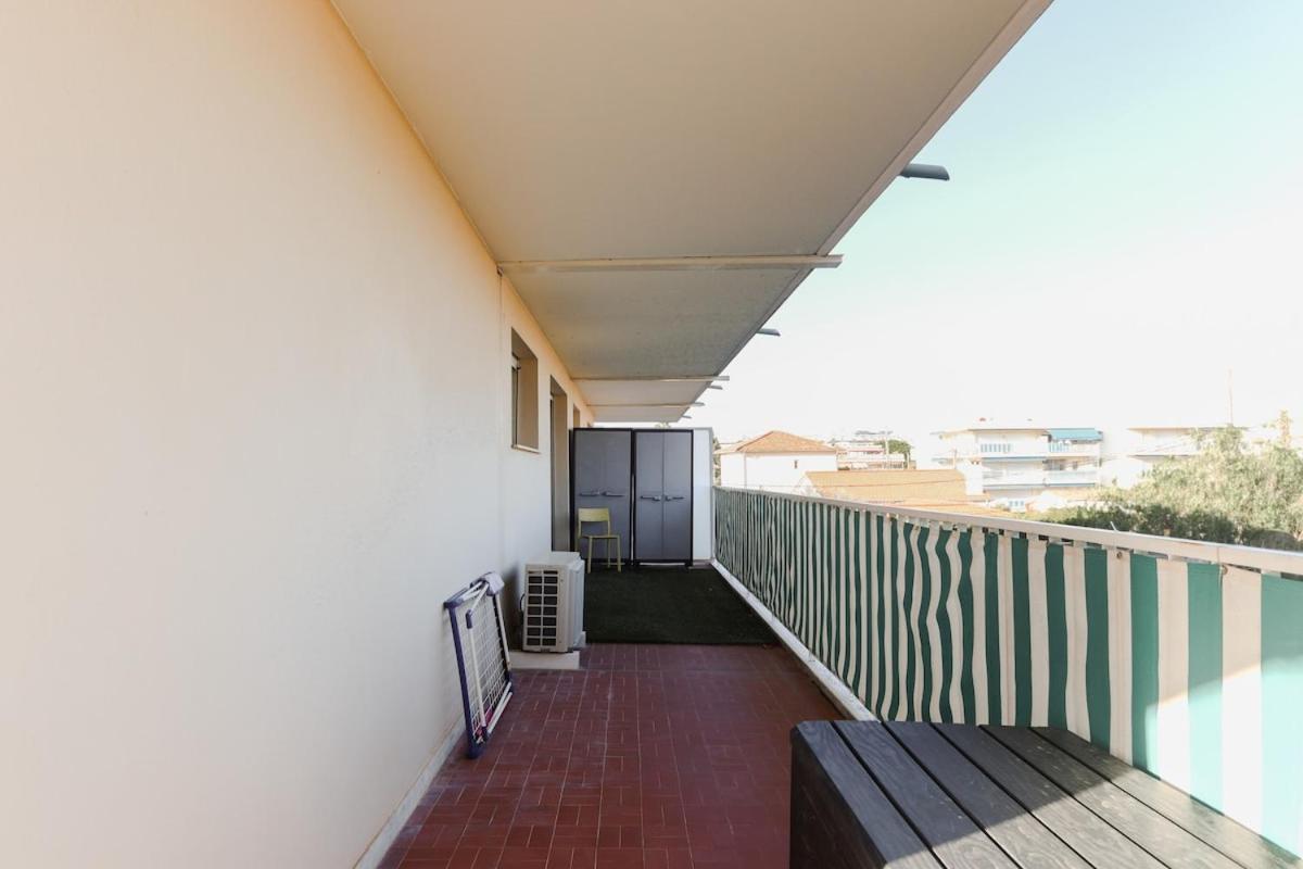 Appartement A Avec Terrasse Ensoleillee